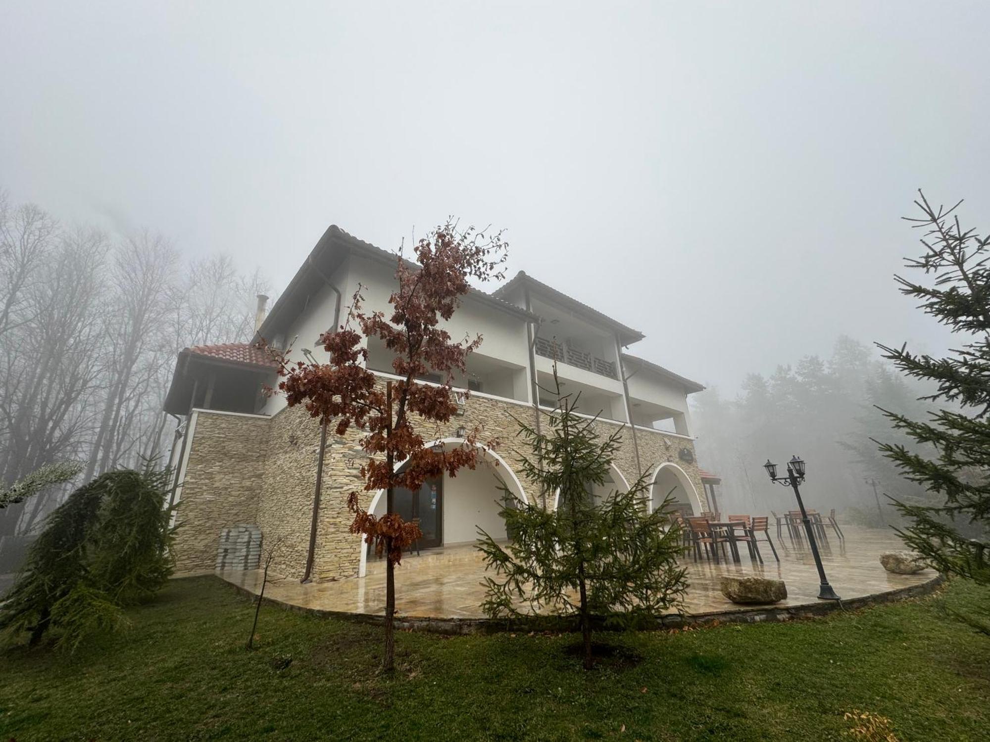 Cetatuia Hotel Магура Екстериор снимка
